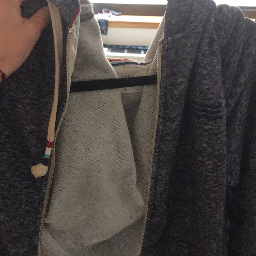 Sol Angeles sweatshirt